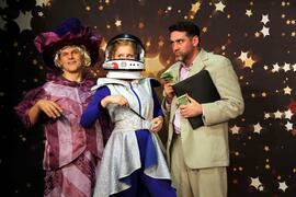 Kindertheater in Goch: Weihnachten auf der Erde